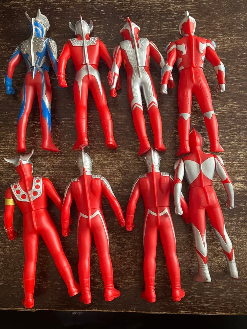ウルトラマンフィギュアセット多数　42体