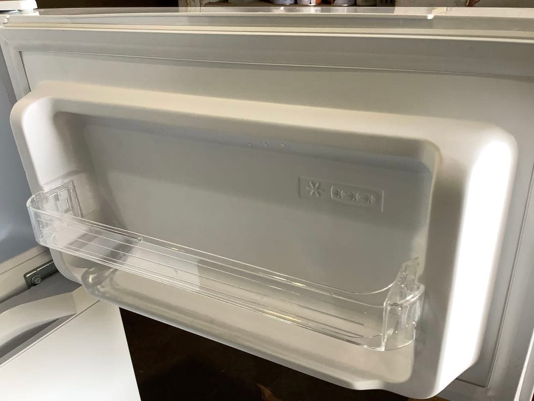 【mochan_ 】2ドア冷蔵庫 PRC-B092D-W 87L 21年製