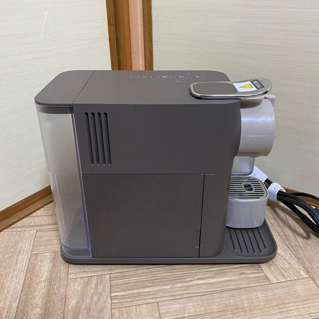 【美品】Nespresso ラティシマワン カプセル式コーヒーメーカーF111型