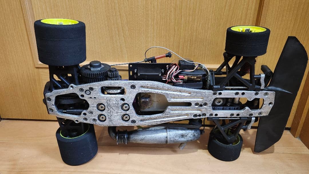 サーパント ベクター エンジンラジコンカー ハチイチ 中古 プロポ メカ付き