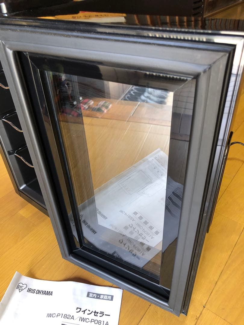 IRIS OHYAMA ワインセラー IWC-P182A