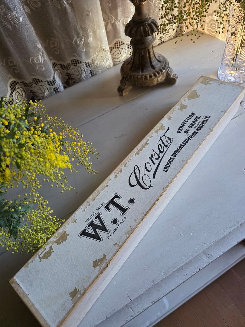 フランスアンティーク 19世紀 アンティークコルセット箱　南フランス