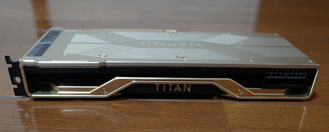 ど*売様 NVIDIA TITAN RTX グラフィックボード PCIExp 2