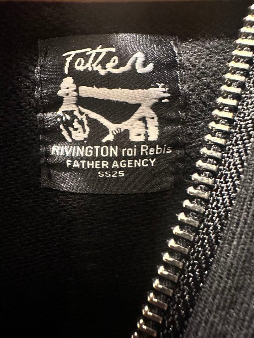 専用RRR123 / rivingtonroi rebis ジップパーカー