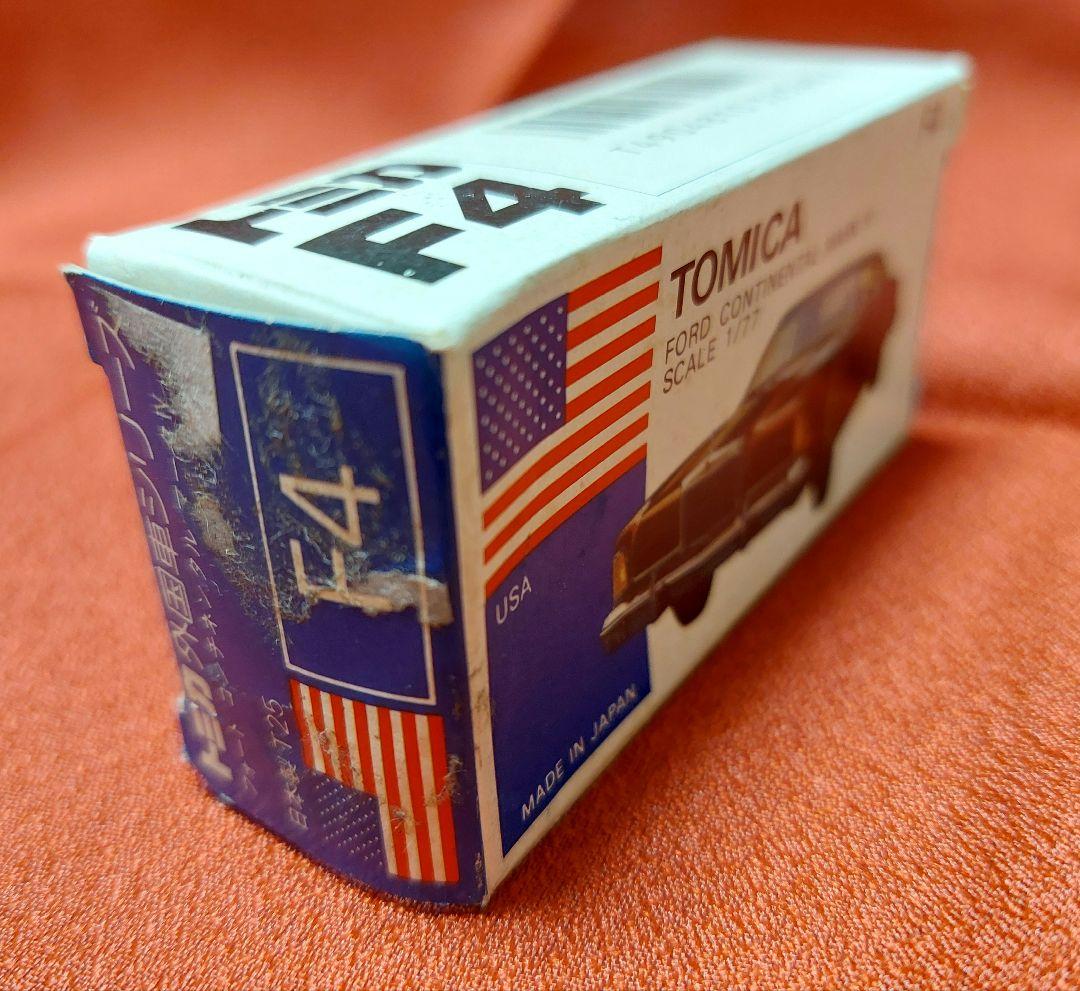 トミカ　外国車シリーズ　フォード　コンチネンタル　マークIV　SCALE1/77