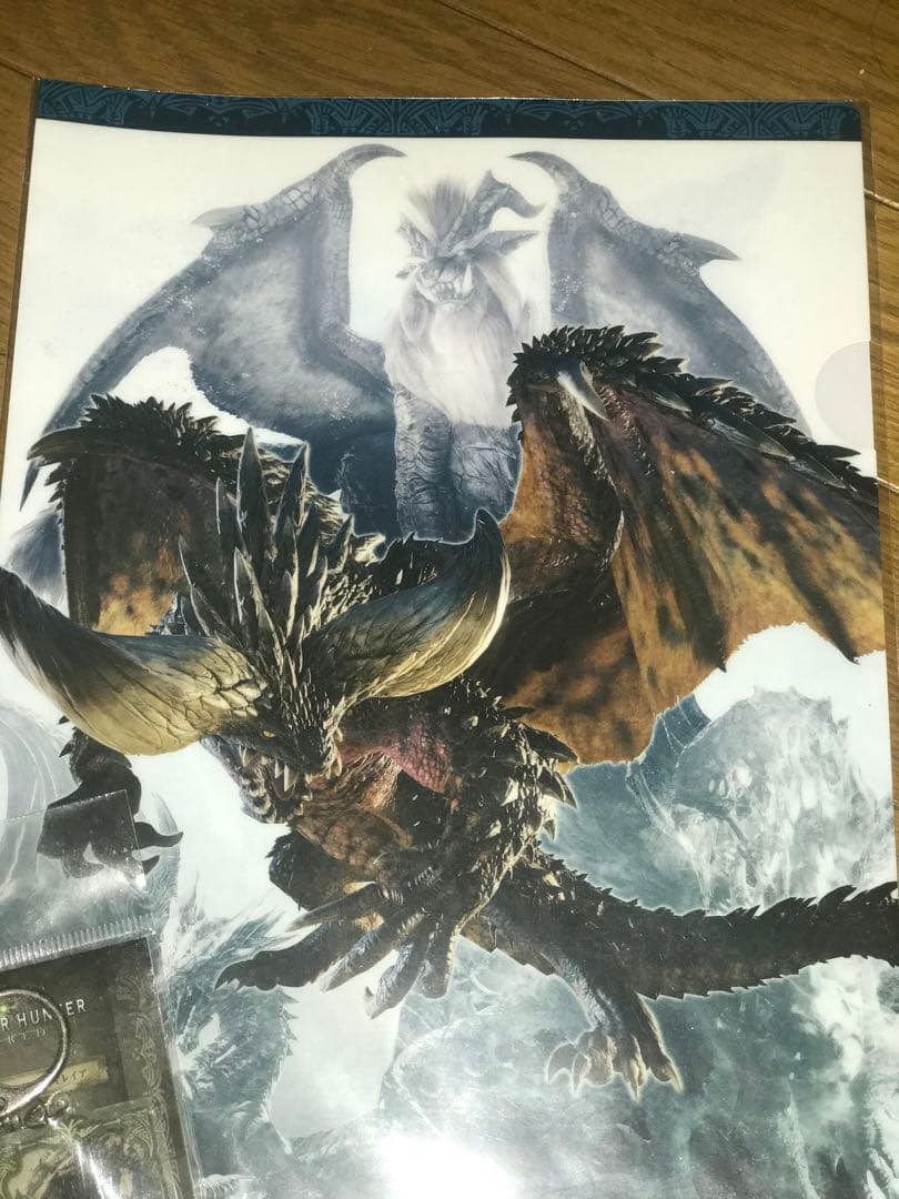 モンスターハンターワールド　クリアファイル　キーホルダー　新品未開封