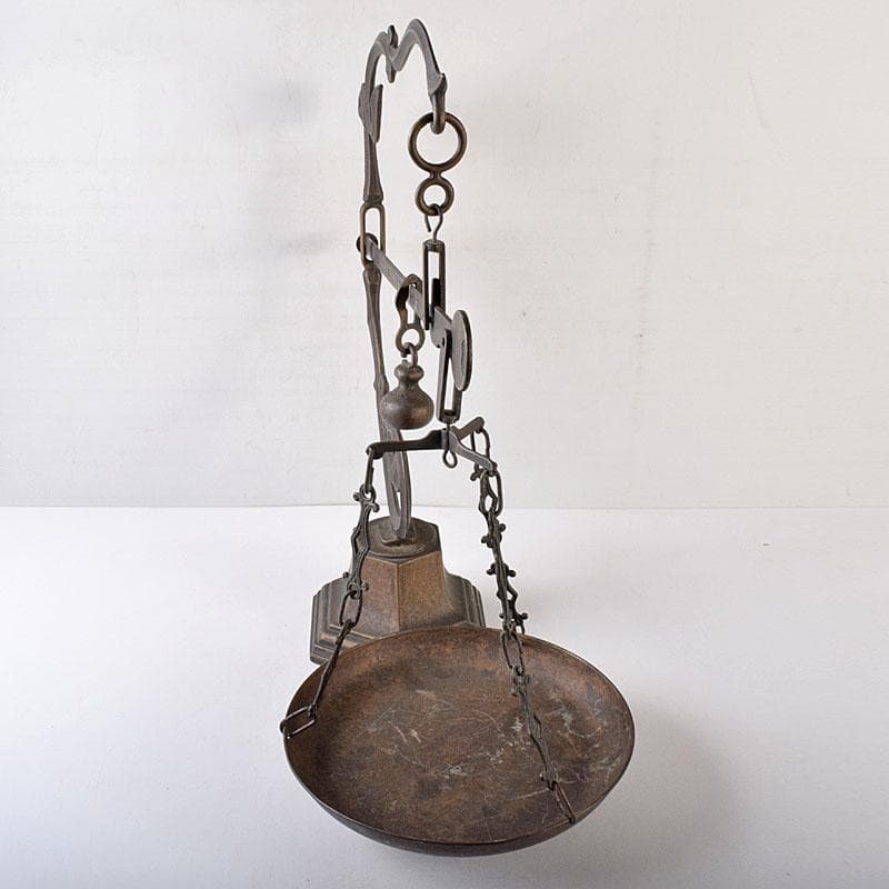 アンティーク　真鍮製　天秤はかり　置物　重さ約4.5㎏　M　R8127B