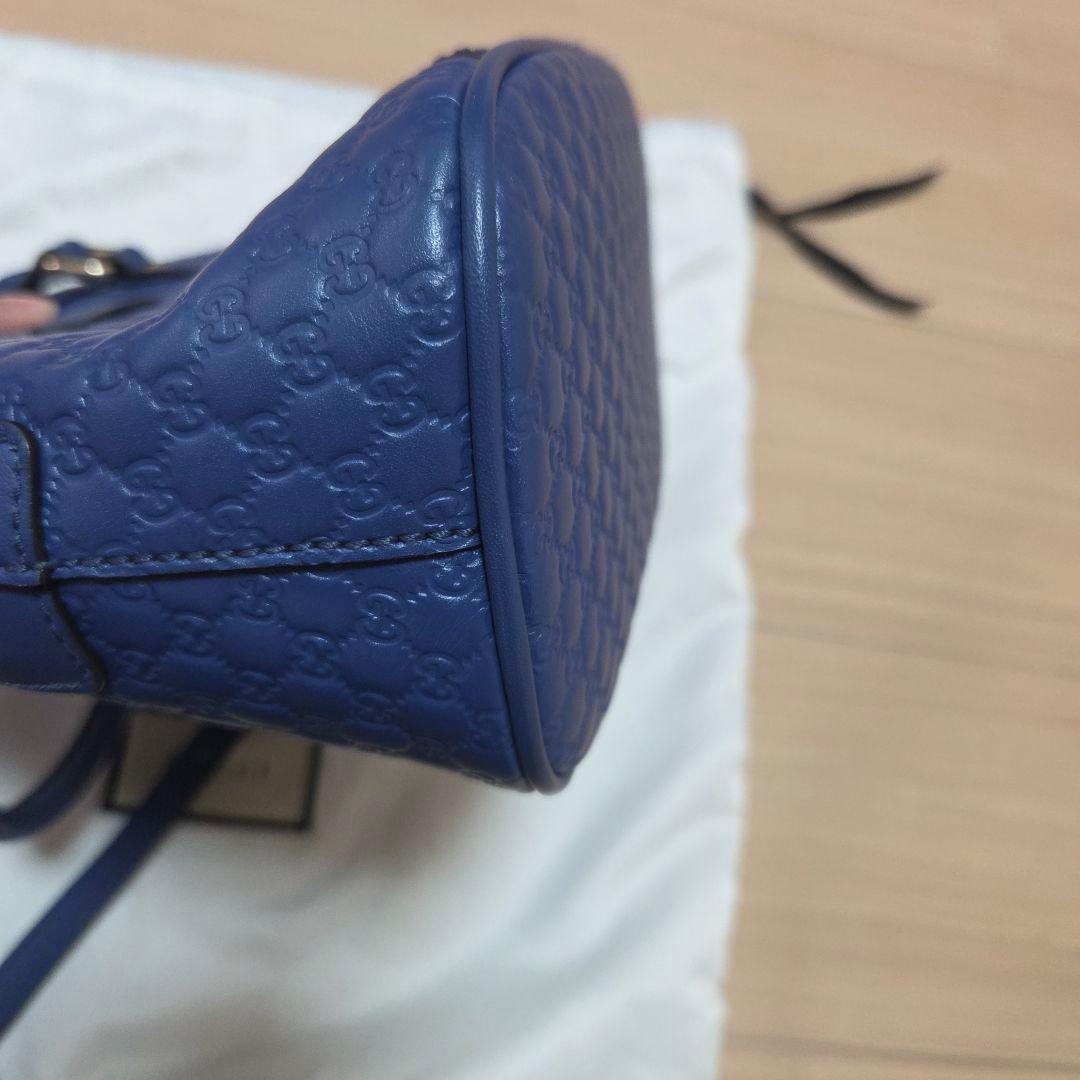 値下げ！！GUCCI ブルー　ショルダーバッグ　マイクロシマ