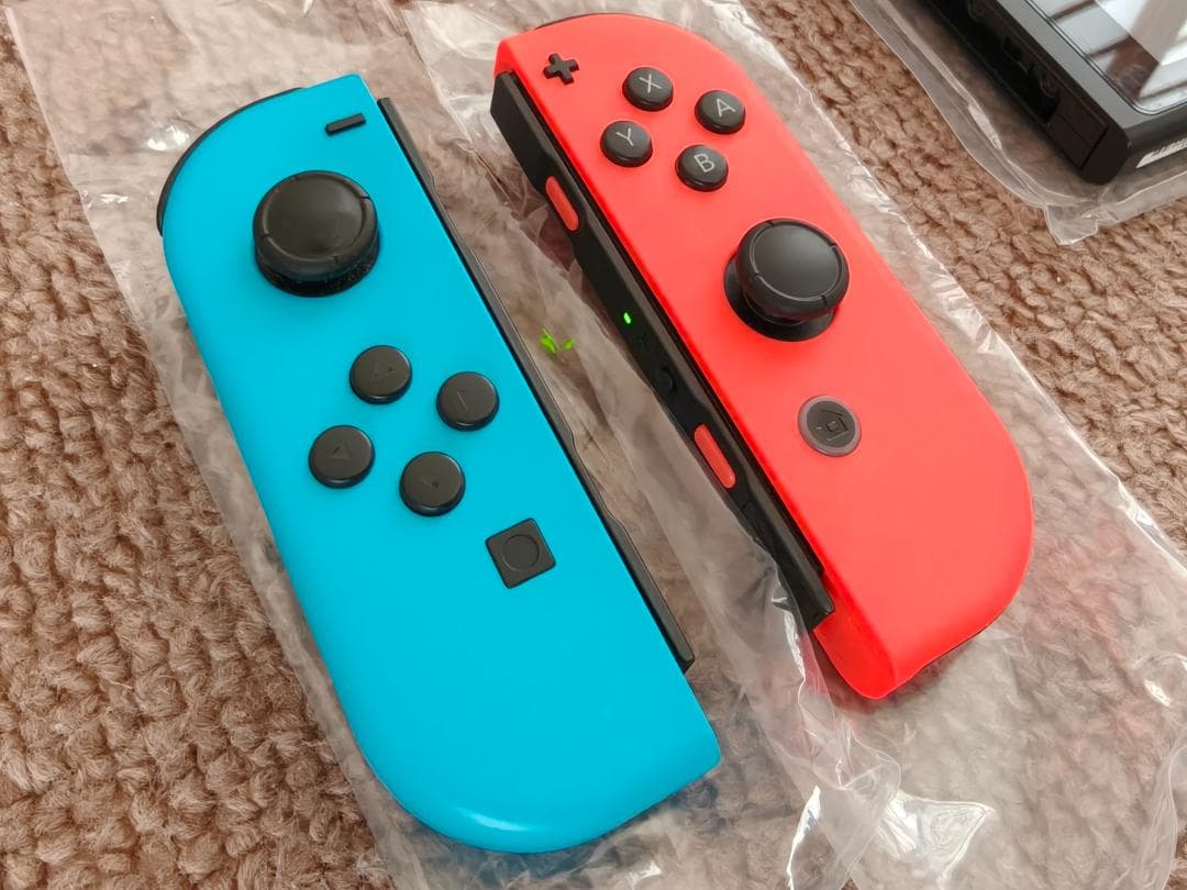 任天堂スイッチ Nintendo Switch 本体 ネオンブルー/ネオンレッド