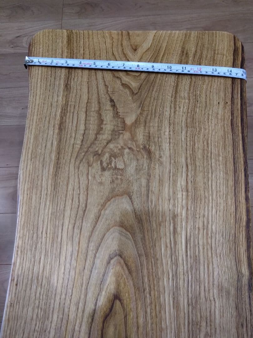 栗一枚板のテーブル⑳　桜❕栗の耳付き天板厚さ約45㎜の迫力満点、木目が綺麗