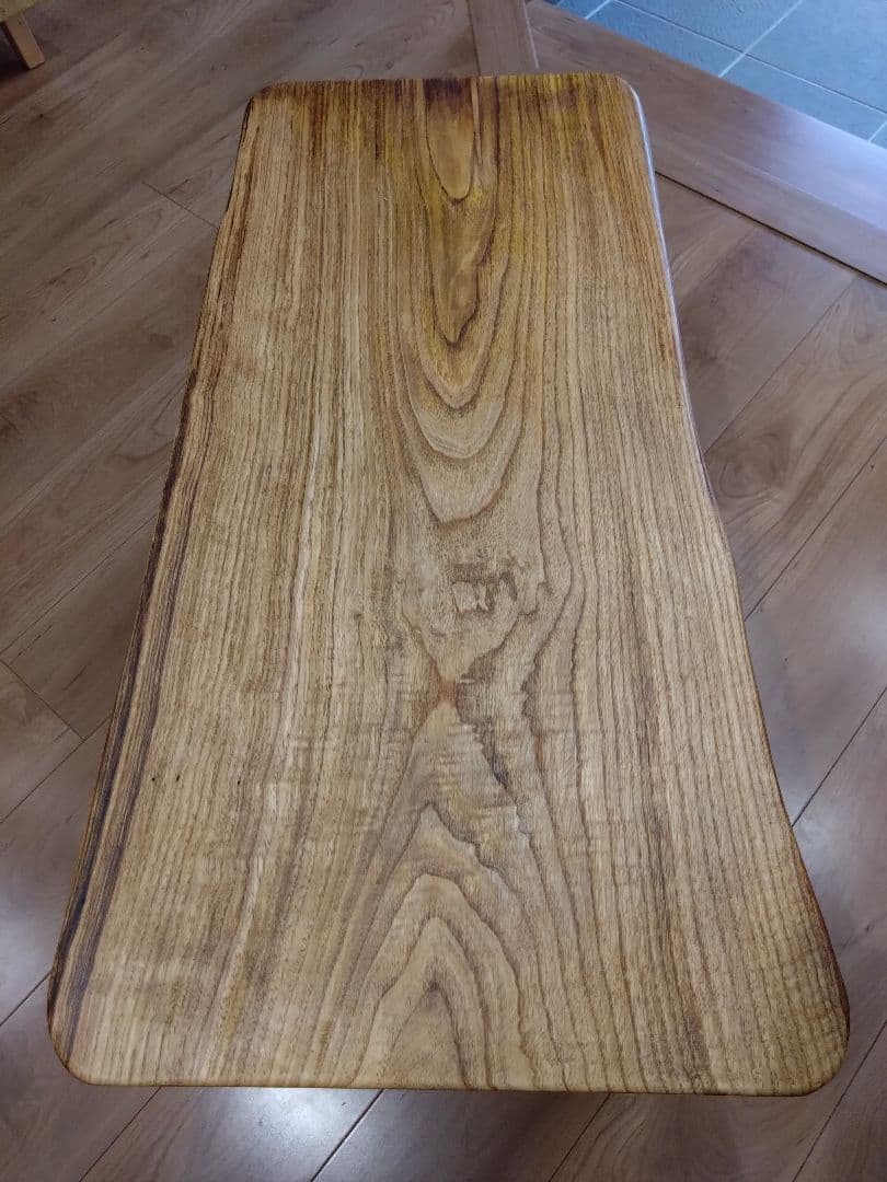 栗一枚板のテーブル⑳　桜❕栗の耳付き天板厚さ約45㎜の迫力満点、木目が綺麗