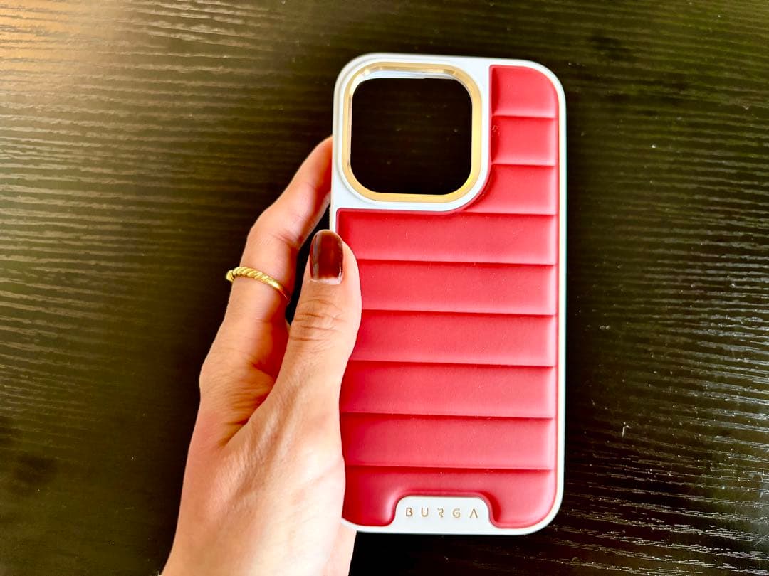 新品・未使用　BURGA iPhone15Proケース