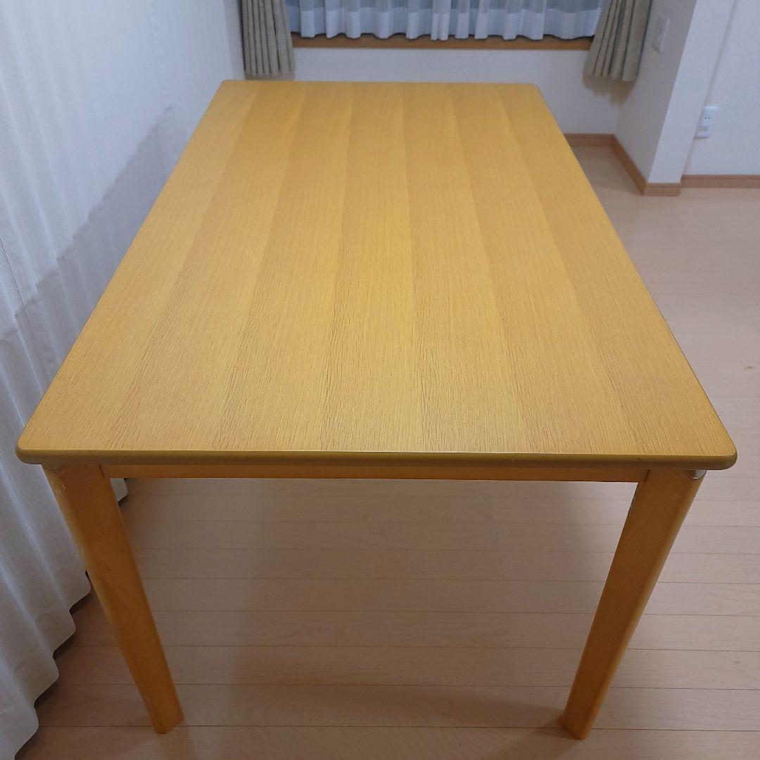 ニトリ ダイニングテーブル135cm インテール