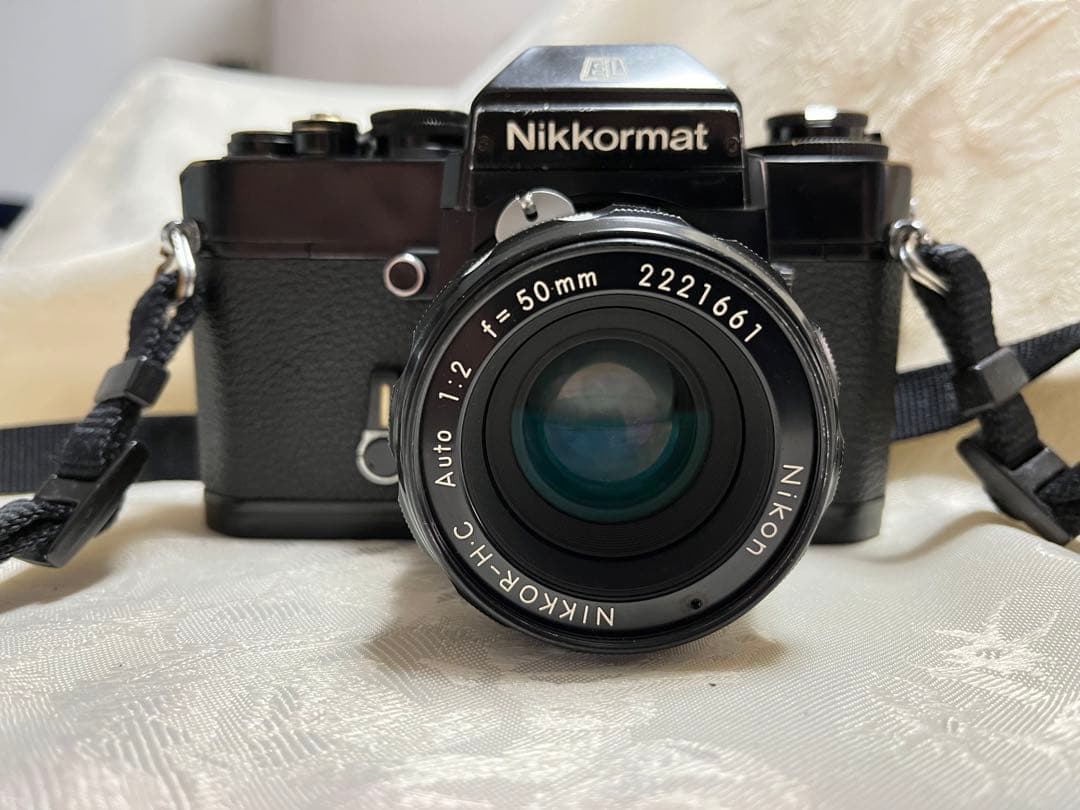 NIKKORMAT EL　希少な輸出モデル　ブラック　ドイツの大型カメラ店で購入