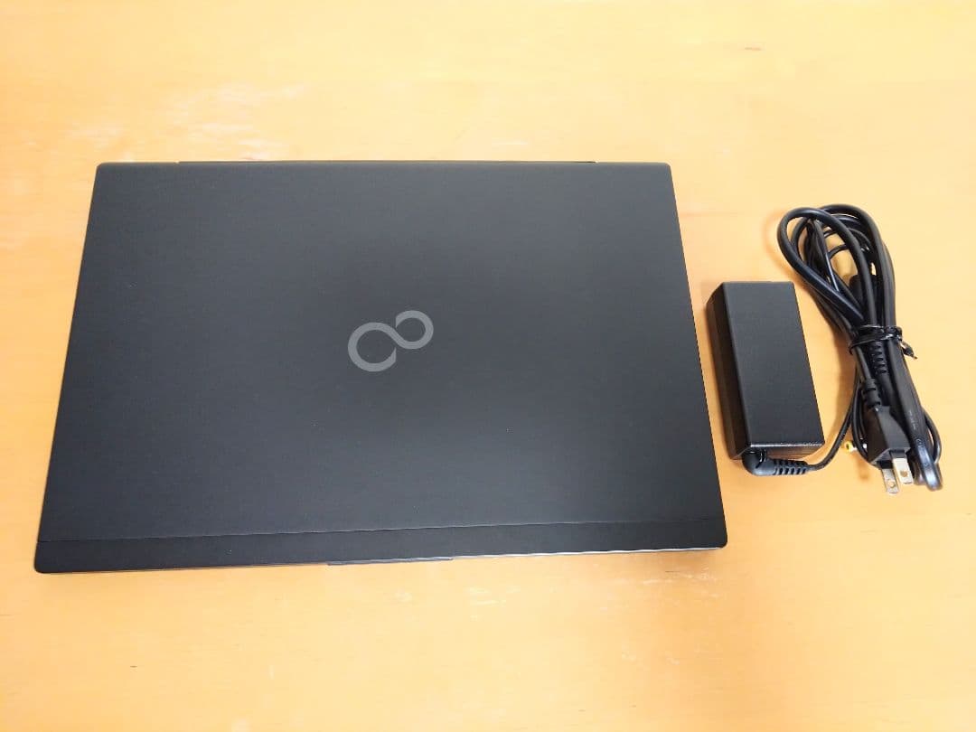 LIFEBOOK U939 富士通ノートパソコン メモリ8GB SSD256GB