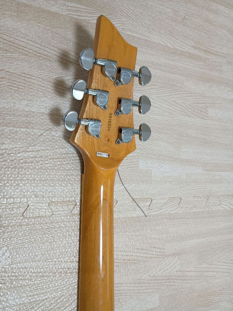 値下げ！ Schecter 2006 Omen Extreme シェクター