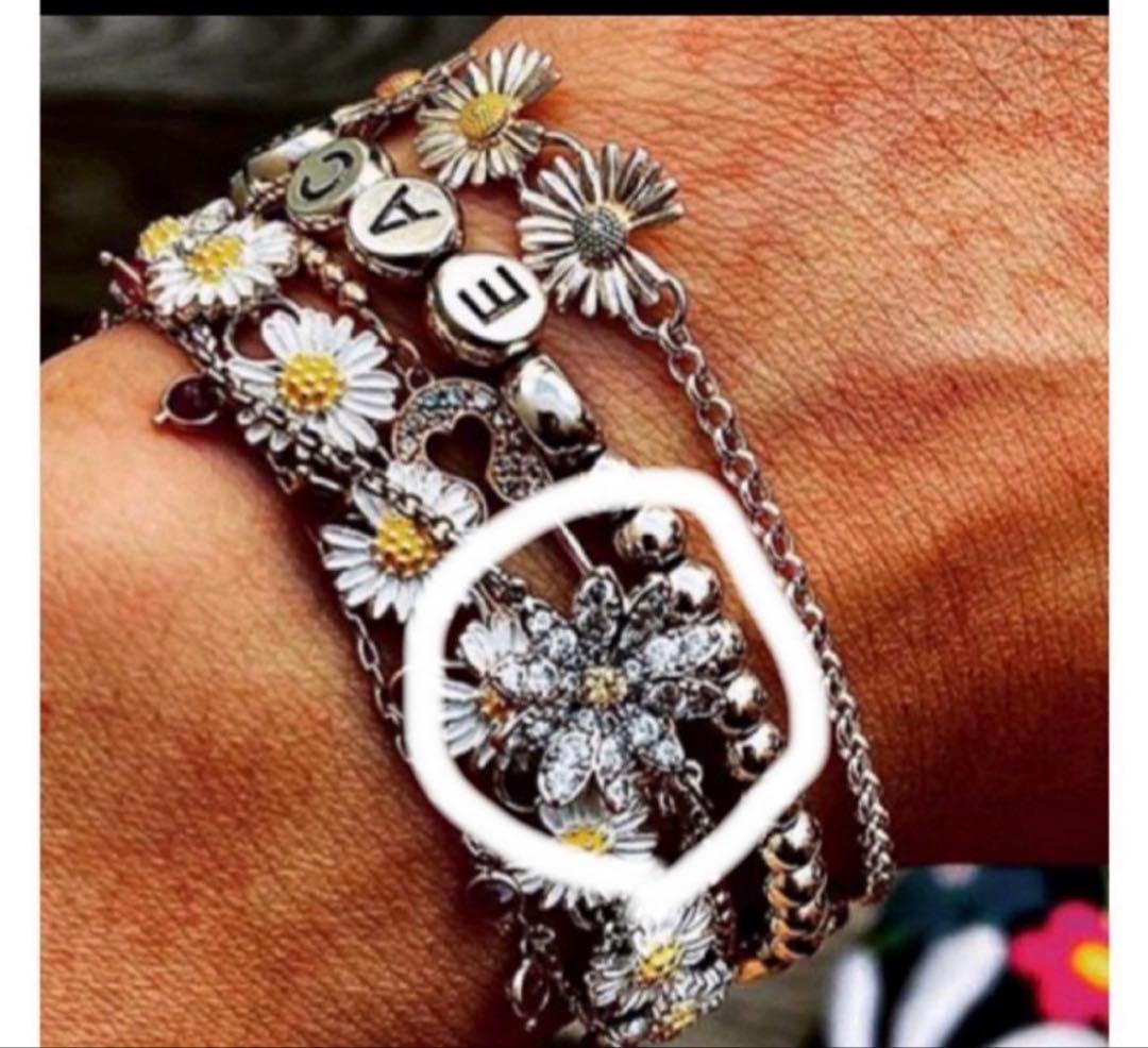 g-dragon 着用❤︎Swarovski❤︎フラワーブレスレット