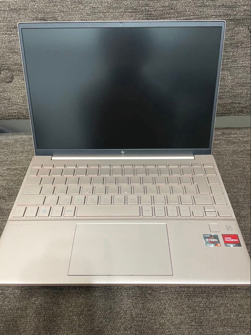 HP Pavilion Aero 13-be ピンクベージュ