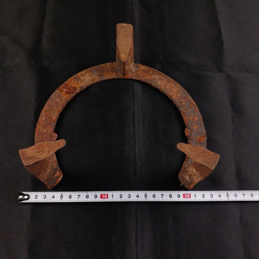 Y3122-5 茶道具 鉄製 風炉釜 五徳付き セット