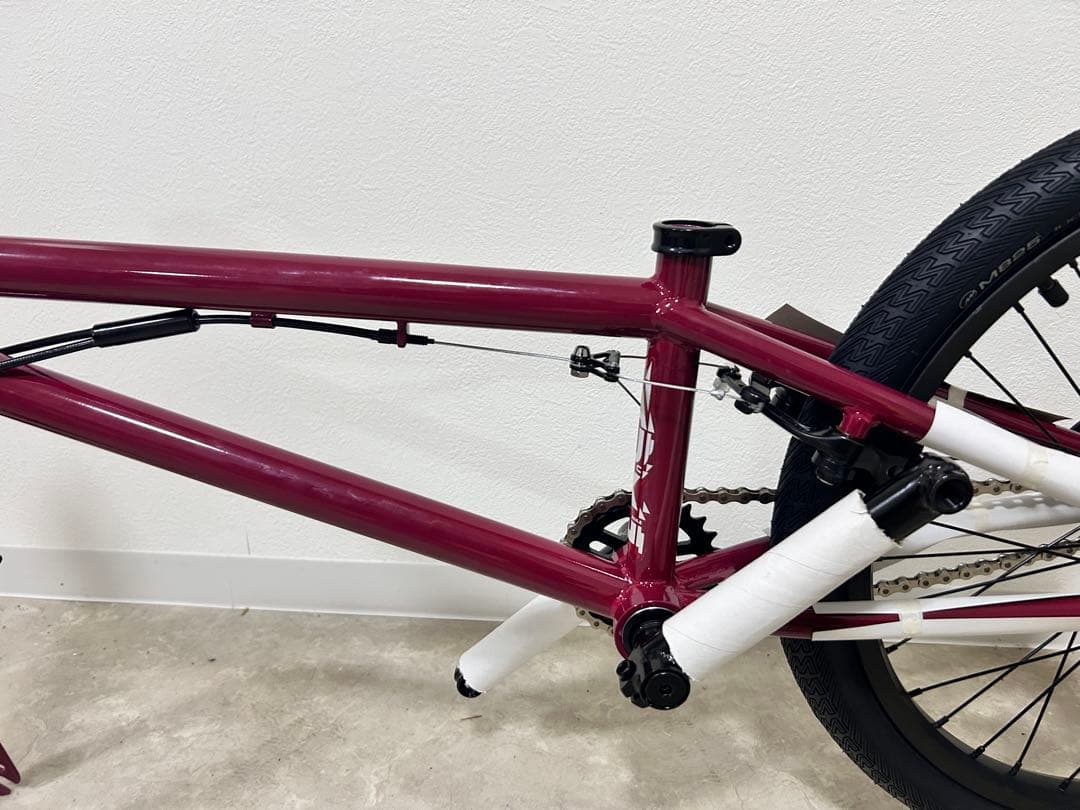 MOTEL WORKS 競技用BMX AUX E 20インチ新品未使用初期傷あり