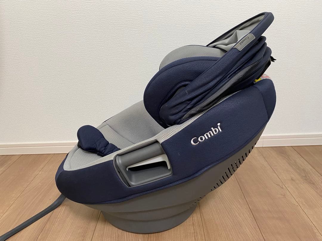 Ｒ*.様 期間限定　Combi チャイルドシート　THE Sシリーズ