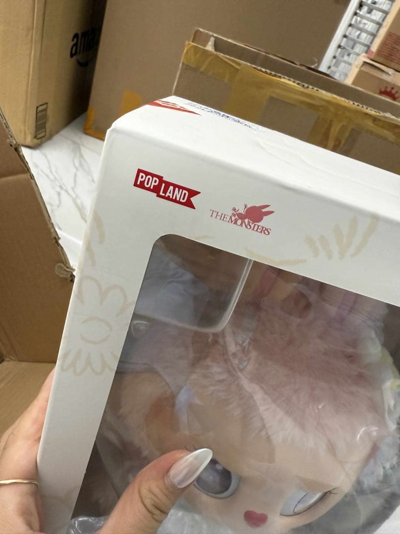 ぬいぐるみ LABUBU MOKOKO CLOSE TO SWEET POPMART