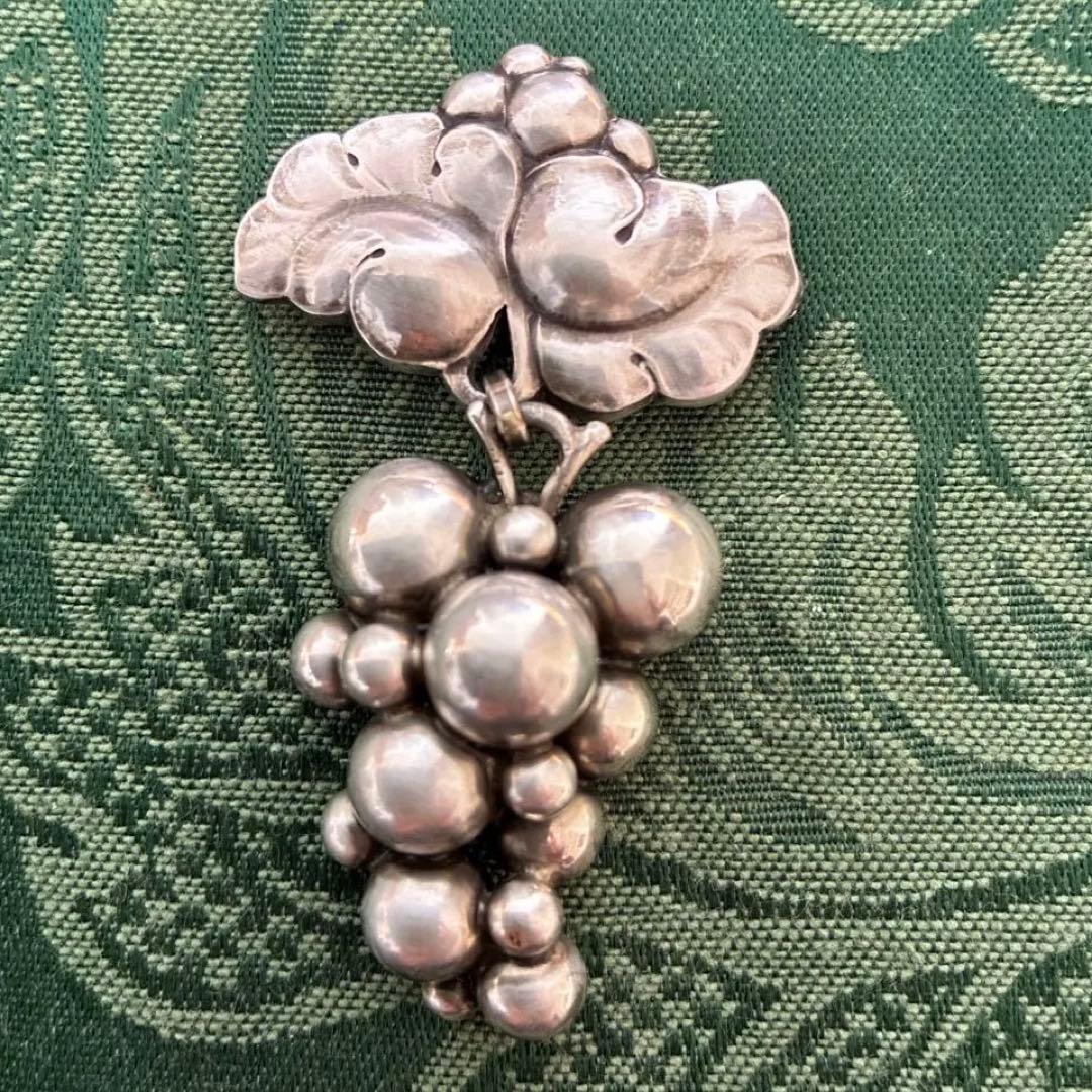 【 】ジョージジェンセン ムーンライトグレープ ブローチ