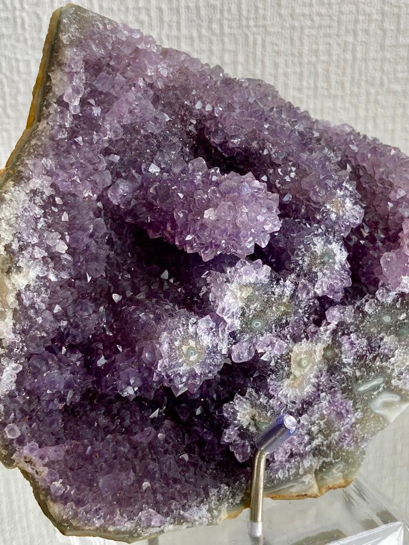 フラワーアメジストクラスター