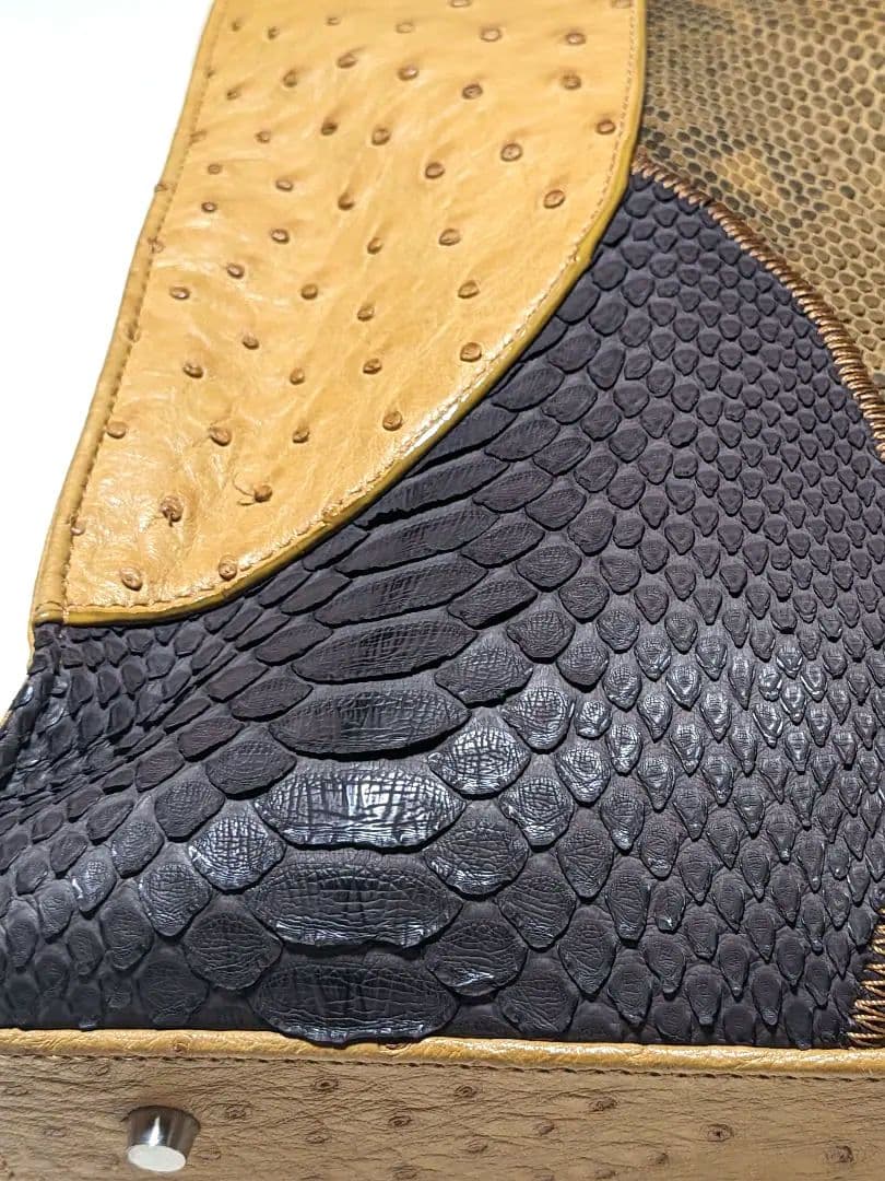 エキゾチックレザー　トートバッグ パイソン オーストリッチ A4 キャメル