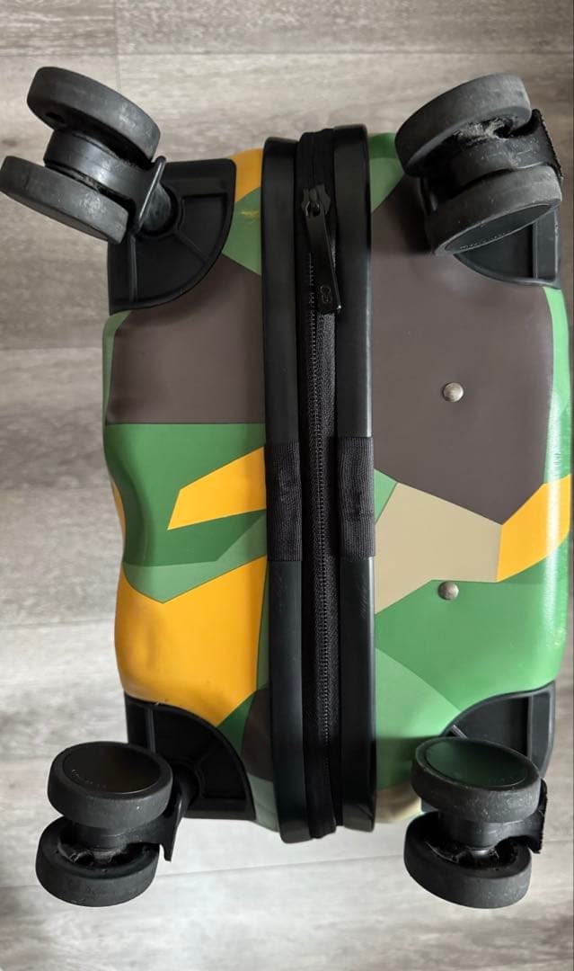 クラッシュバゲージキャリーケース40L