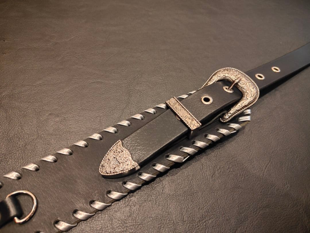 ギターストラップ　本革3mm厚　117〜130cm　ウエスタンバックル