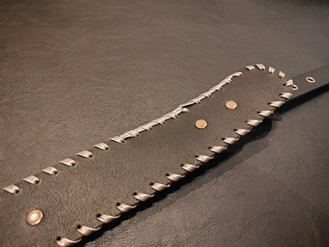 ギターストラップ　本革3mm厚　117〜130cm　ウエスタンバックル