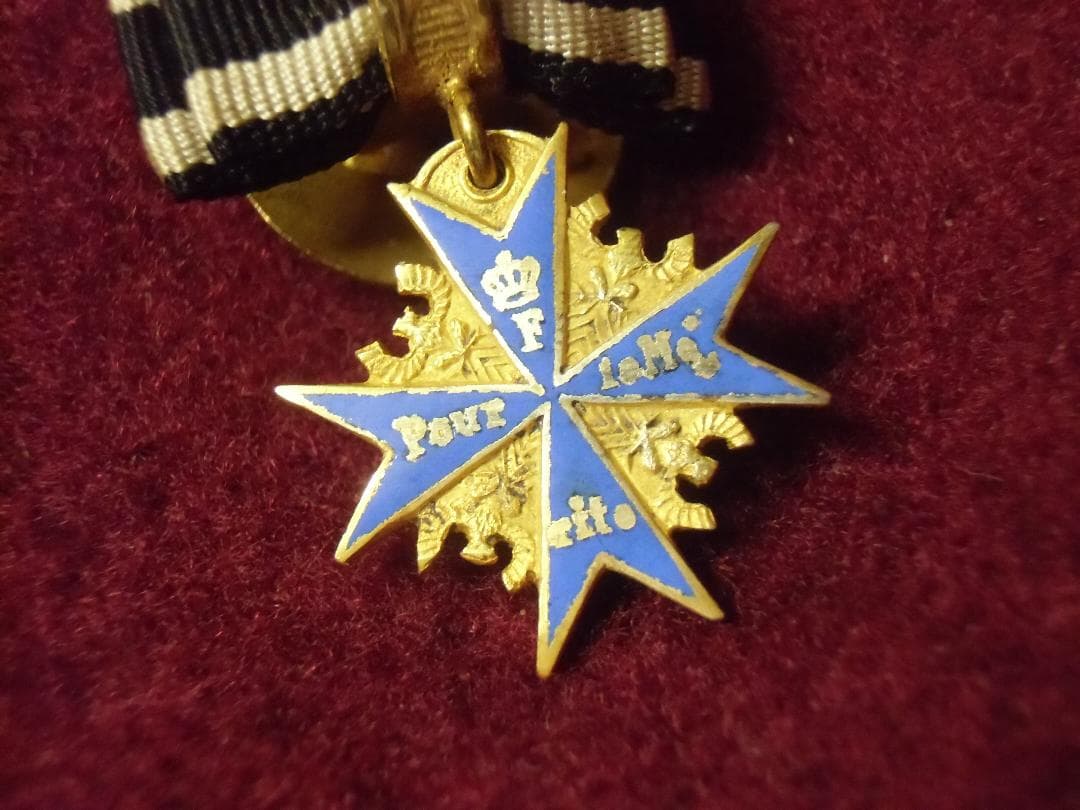 Ｗ帝政ドイツ軍/プロイセン王国＊プールルメリット勲章ミニチュア釦穴用（実物）