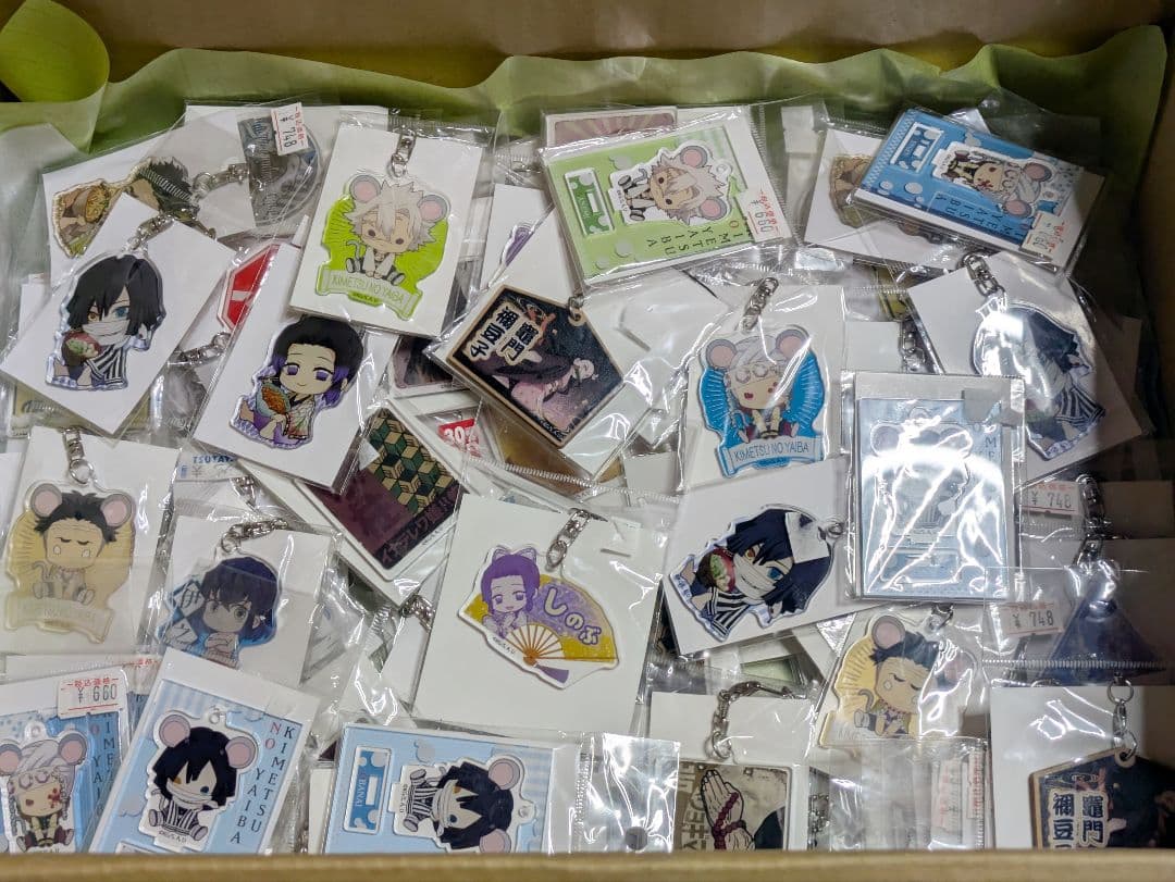 値下げ♪未使用のみ♪鬼滅の刃グッズ大量まとめ売り ちょこのっこ アクスタ他