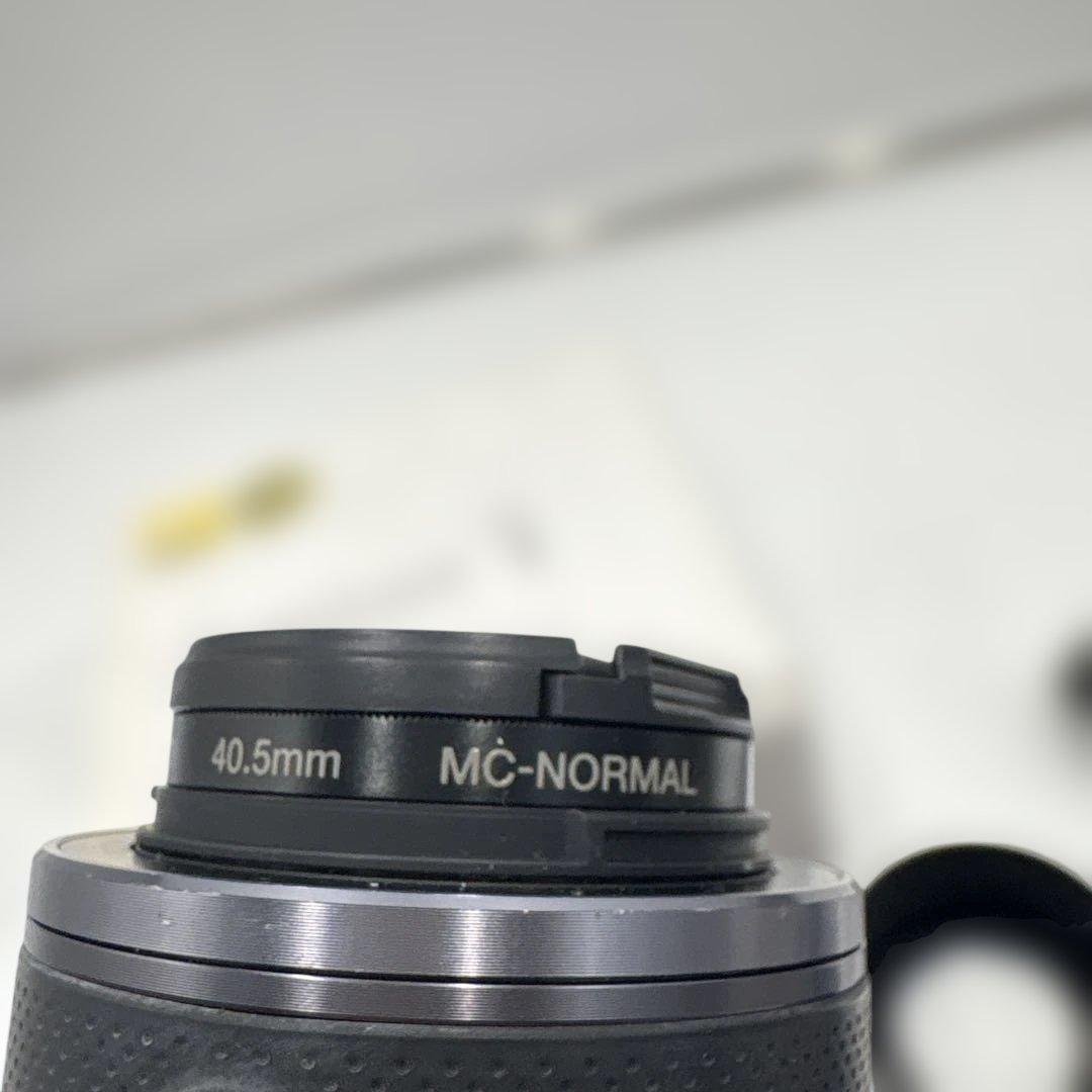 美品　Nikon 1 J5 ズームレンズキット シルバー