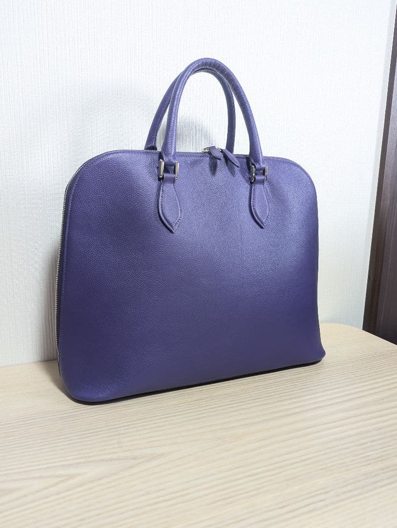 美品　限定色　Business Leather Factory　ブガッティバッグ