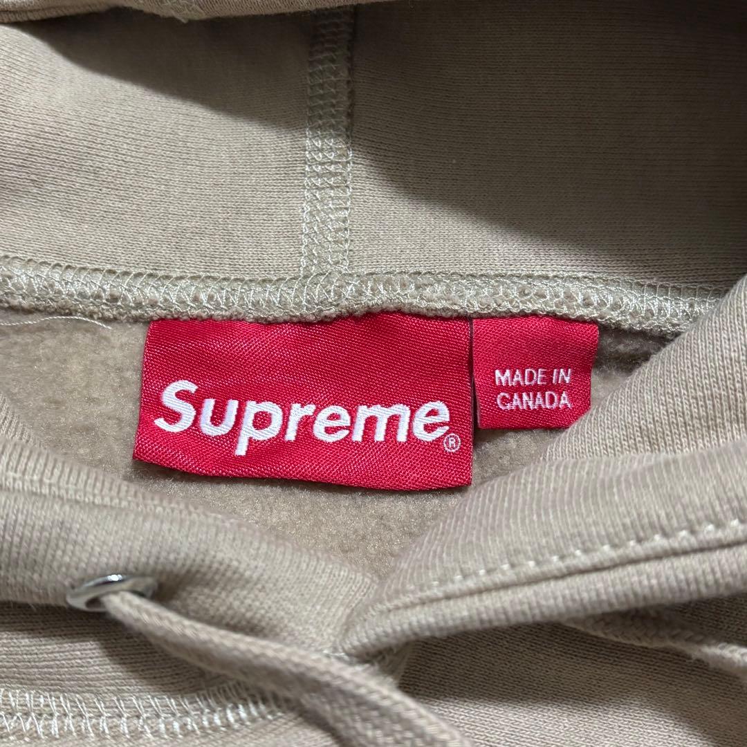 35【極美品】 シュプリーム　パーカー　ベージュ　Mサイズ　モーションロゴ