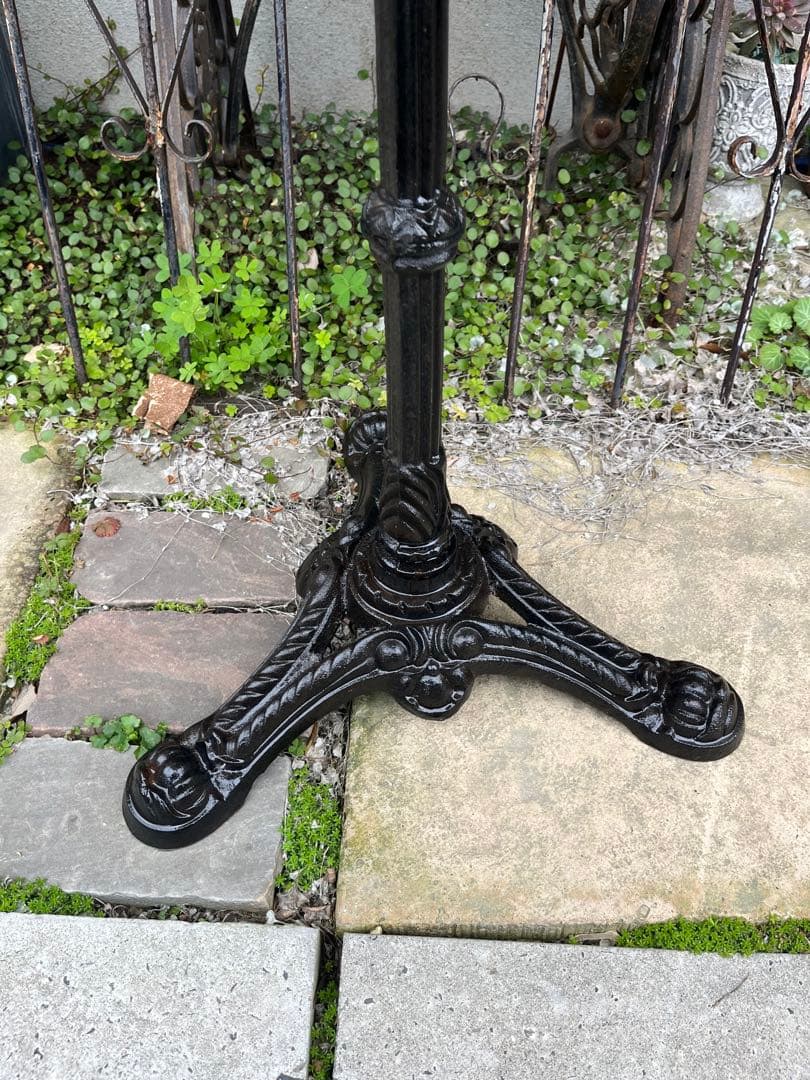 子猫のコーチャン アイアン 大理石 丸テーブル ガーデニング