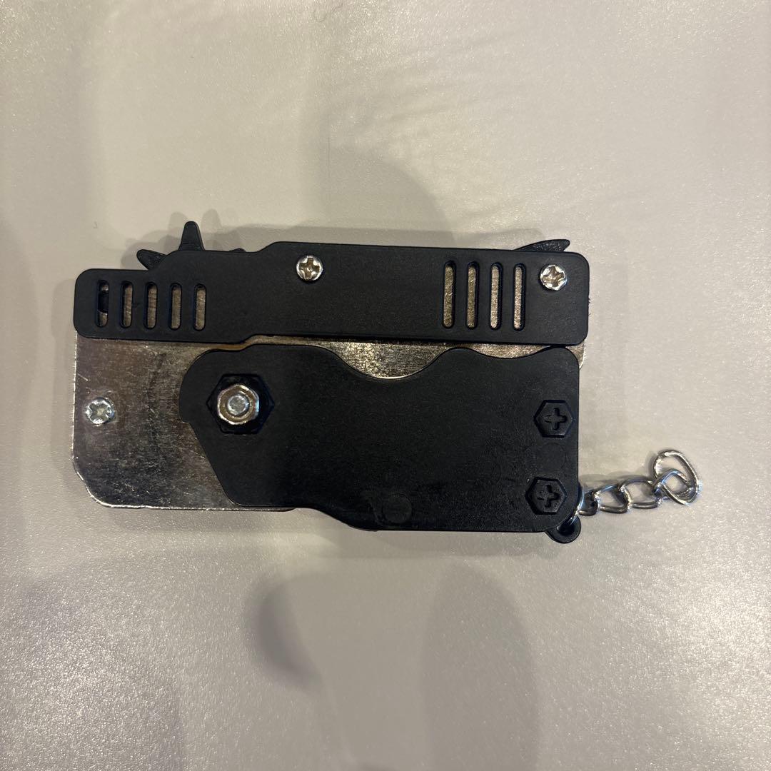 僕の大切な輪ゴム鉄砲！バン！バン！