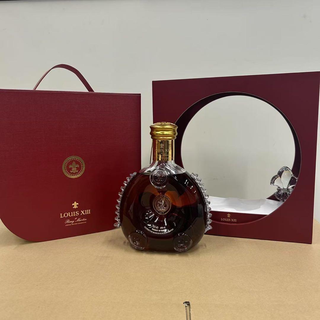 ア*カ様 レミーマルタン ルイ13世 ザ・クラシック 新型 シリアル一致