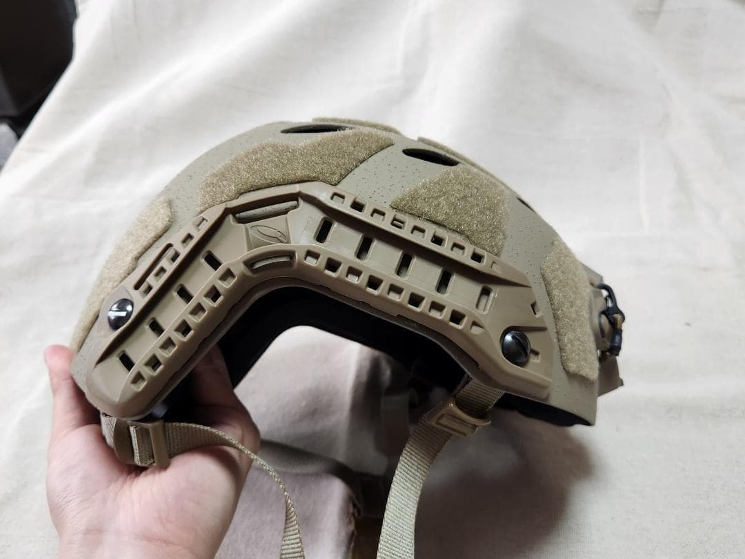 【新品】Ops-Core FAST SF カーボン ヘルメット