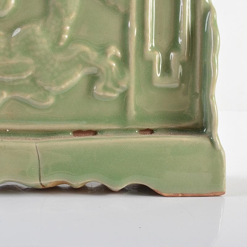 中国　龍泉窯　青磁　雲龍文　硯屏　M　R6299