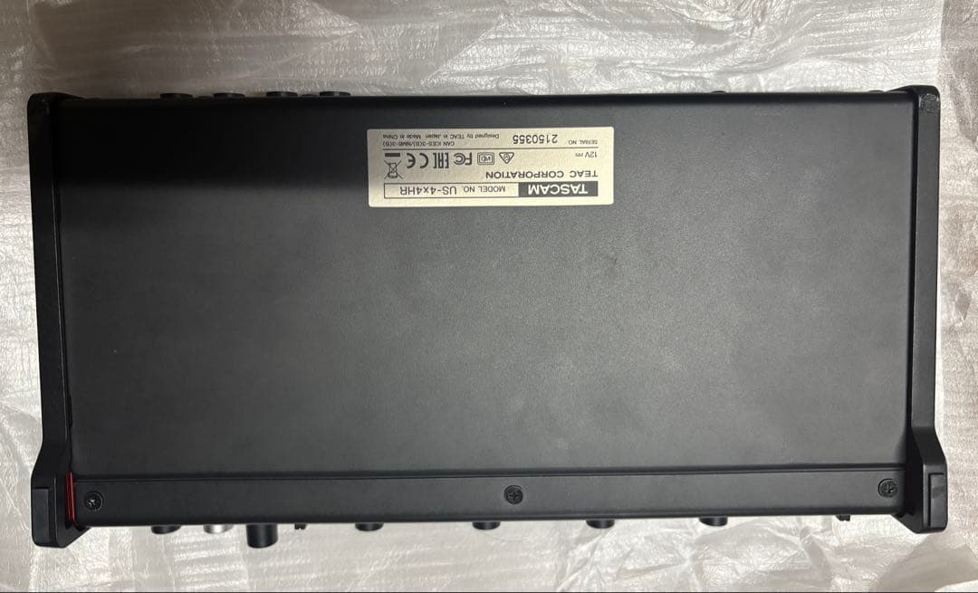 TASCAM US-4x4HR オーディオインターフェイス 付属品付き