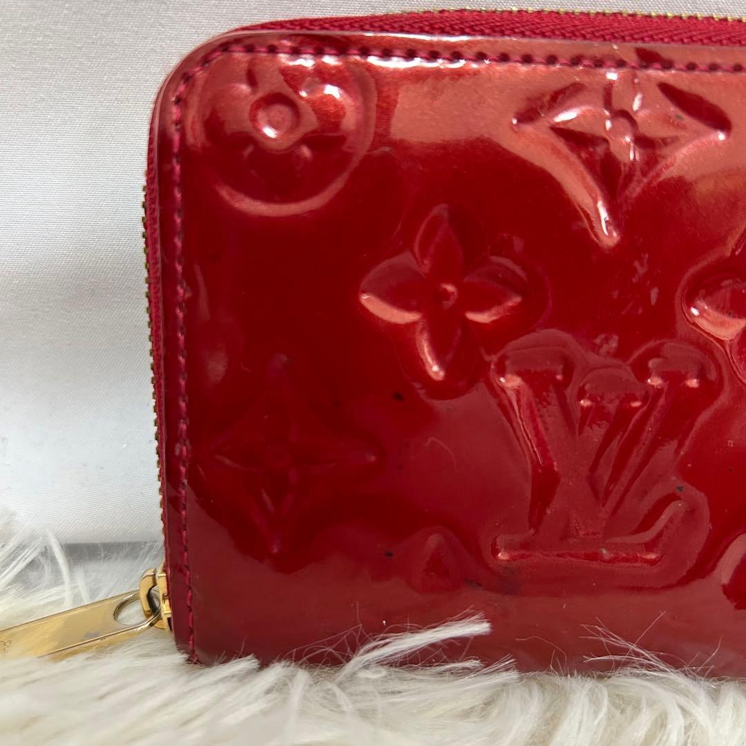 LV ルイヴィトン ヴェルニジッピーパス カードケース 小銭入れ 小物　赤