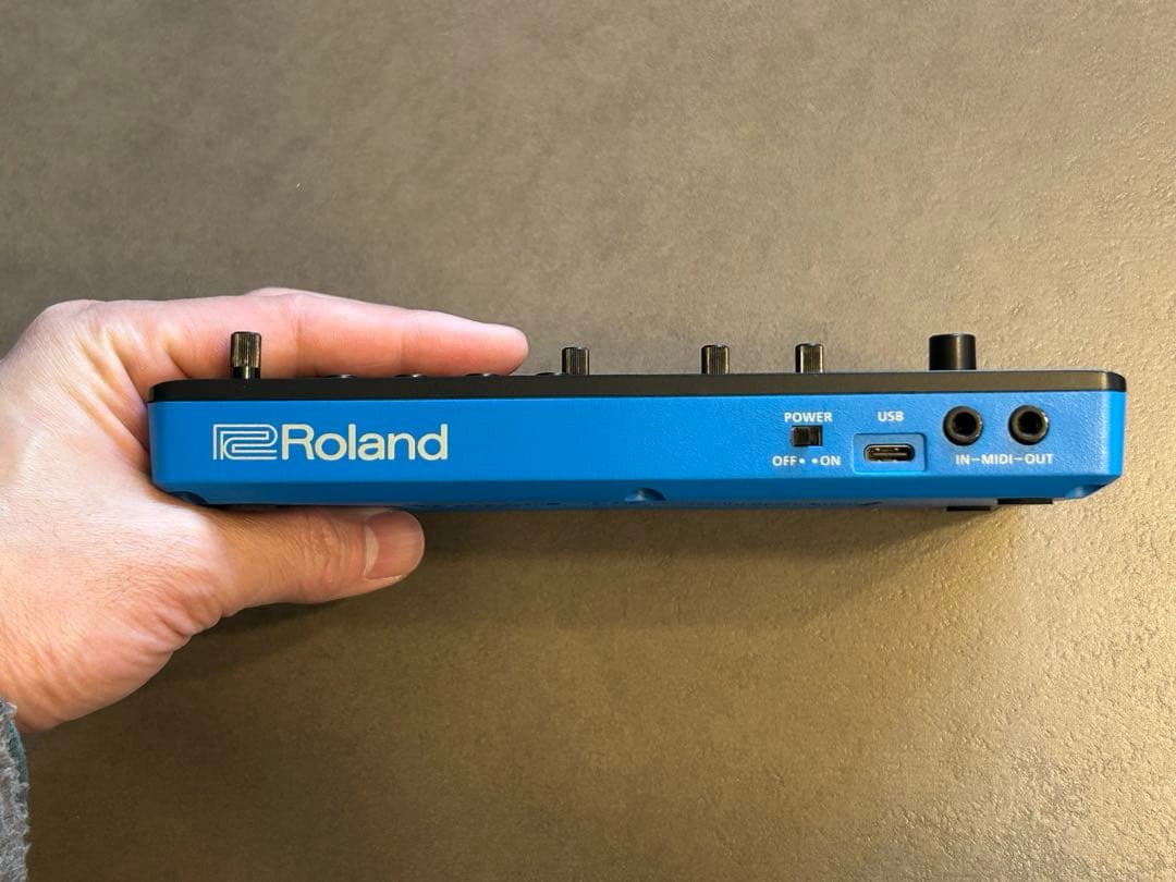 Roland AIRA Compact J-6 (コードシーケンサー)