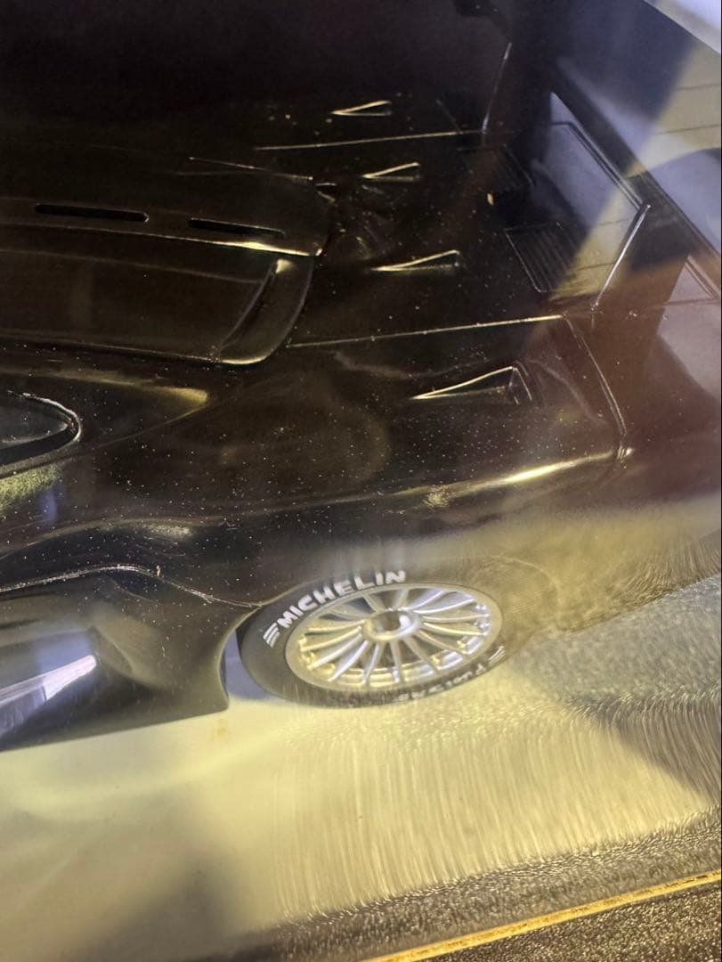 s1348 未開封　UTモデル 1/18 マクラーレンF1 GTR ブラック