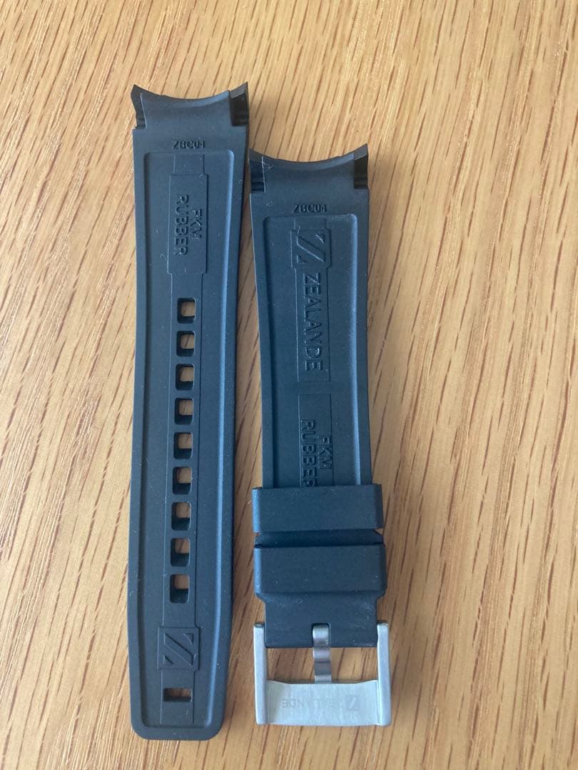 ZEALANDE ロレックス用　ラバーベルト　サブマリーナ 41MM用ebisu