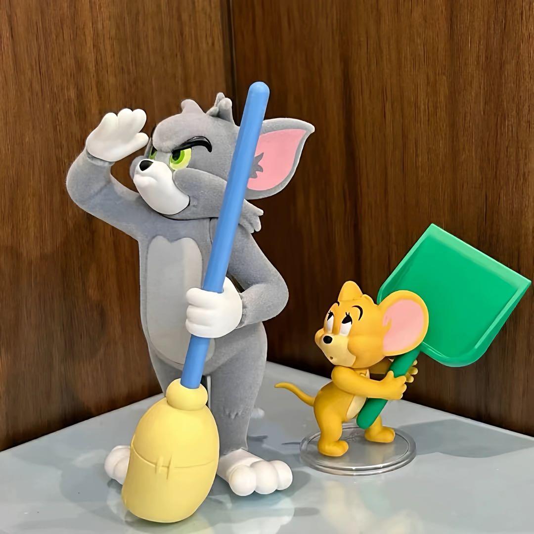 トムとジェリー フィギュア 8体セット ぬいぐるみ 新品