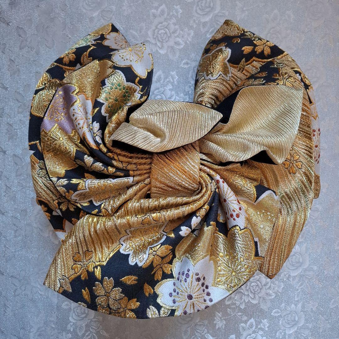 【K759】時短！ニ部式 作り帯 振袖⋅舞台⋅舞踊に　正絹　金&黒　刺繍豪華