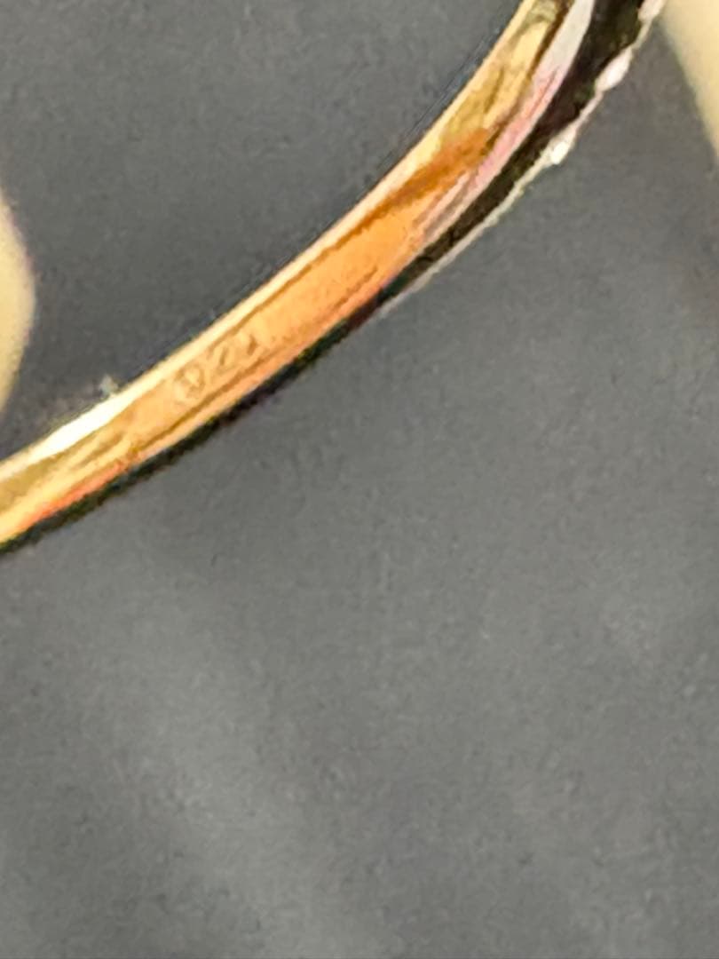 バケット　リング　ダイヤモンド